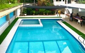 Deluxe Villa Leah Natural Hotspring Resort